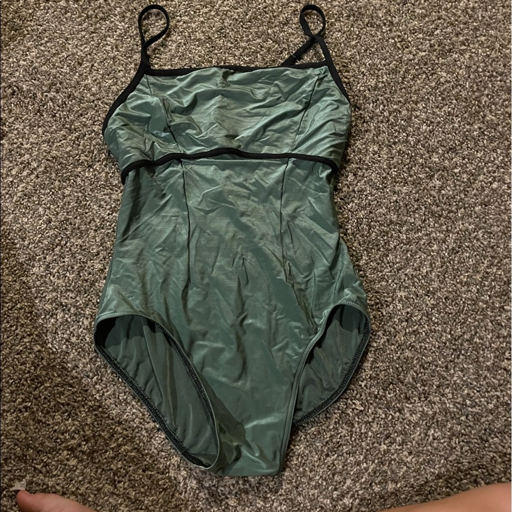 Mirella leotard